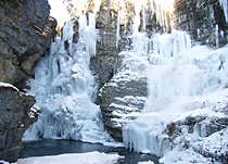 �W�����X�g���L���j�I���k�J