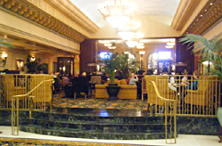 900 WEST LOUNG