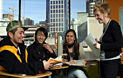 ECC�@Esl Canadian College