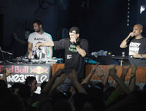 Red Bull DI competition（レッドブルDJ大会）